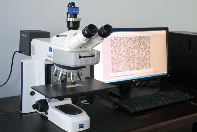 Zeiss research grade Axio Scope.A1 optical microscope